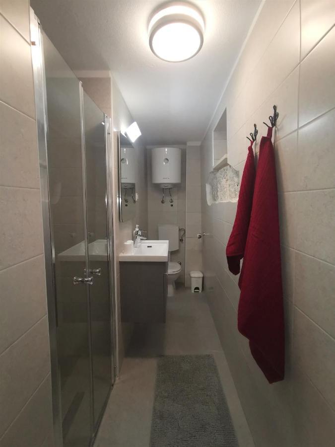 Apartman Otto Пунат Екстериор снимка