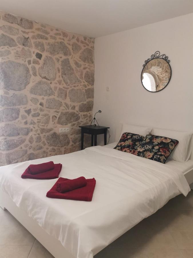 Apartman Otto Пунат Екстериор снимка
