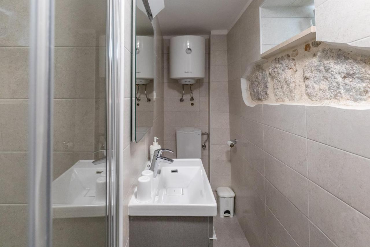 Apartman Otto Пунат Екстериор снимка