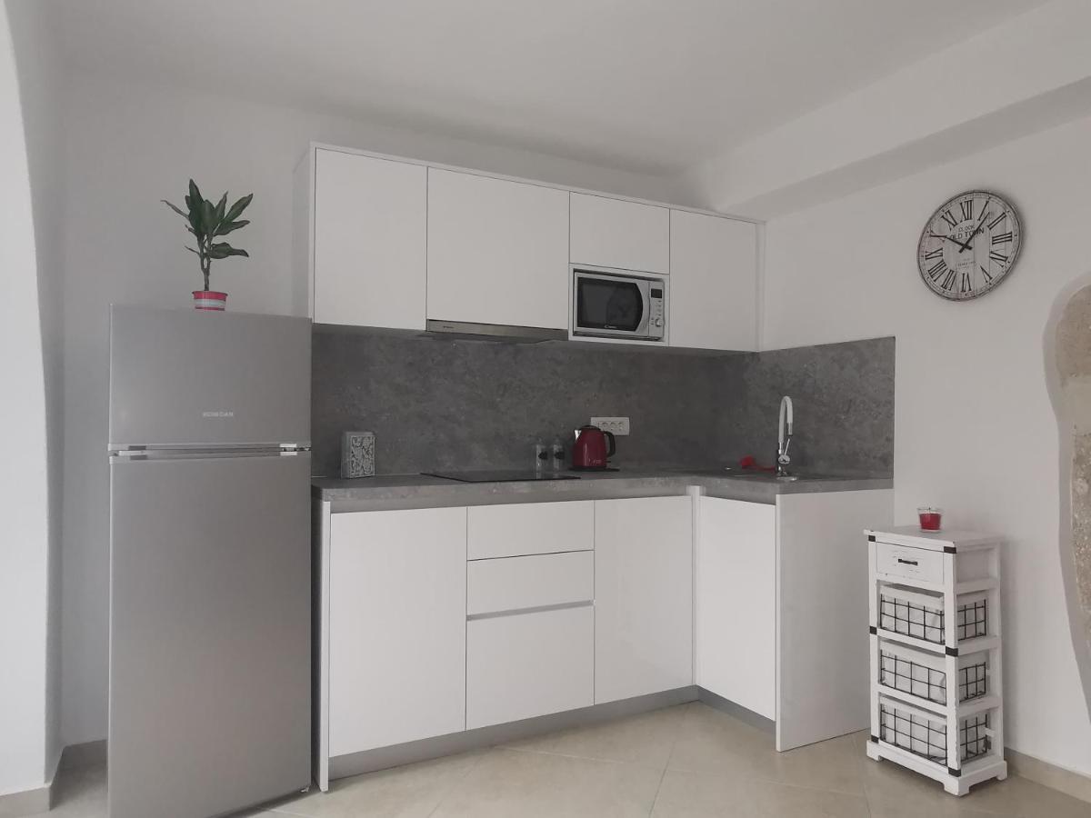 Apartman Otto Пунат Екстериор снимка